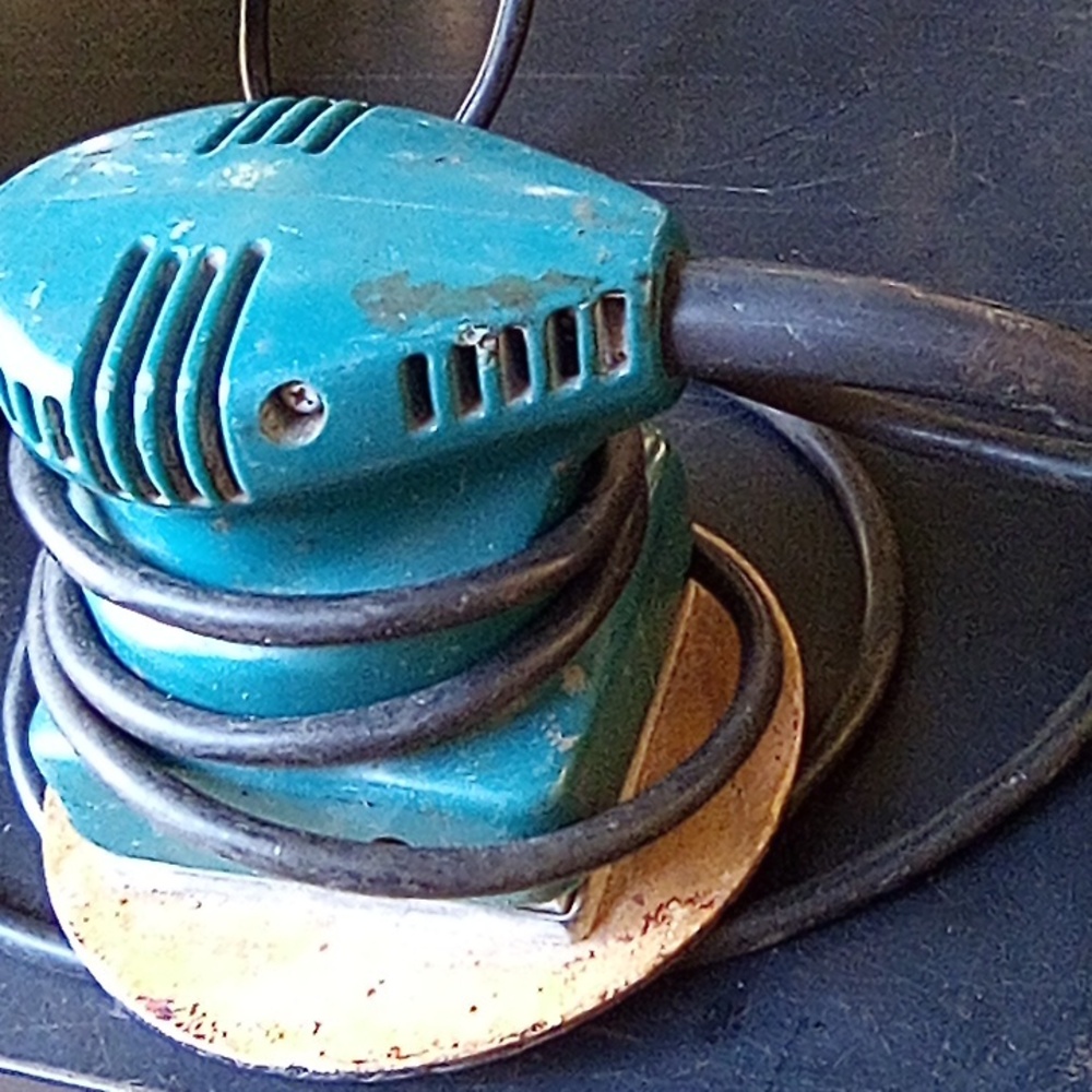 Makita Finishing Sander Model BO 4530 - Picture 5 of 5